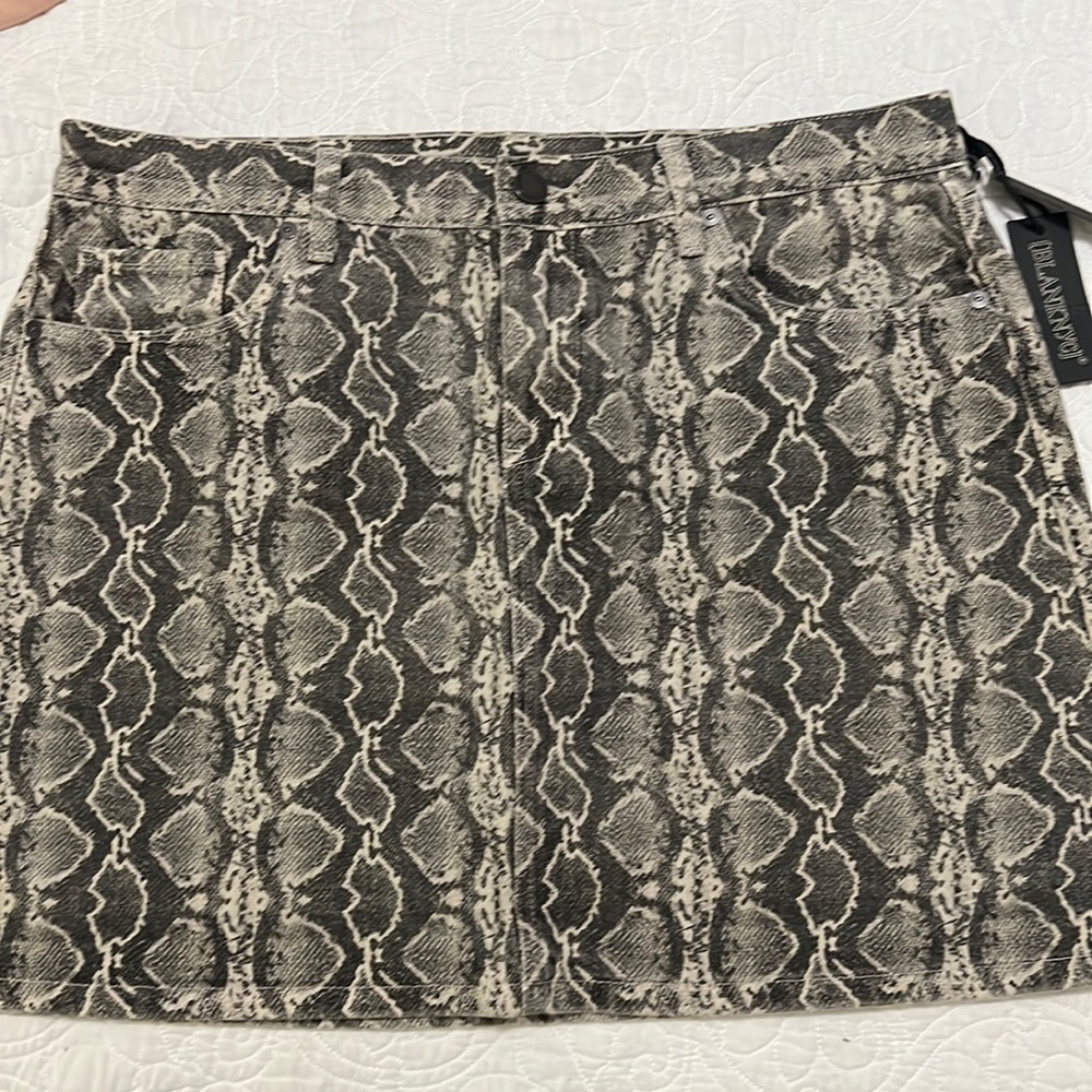 Blank snake skin denim skirt